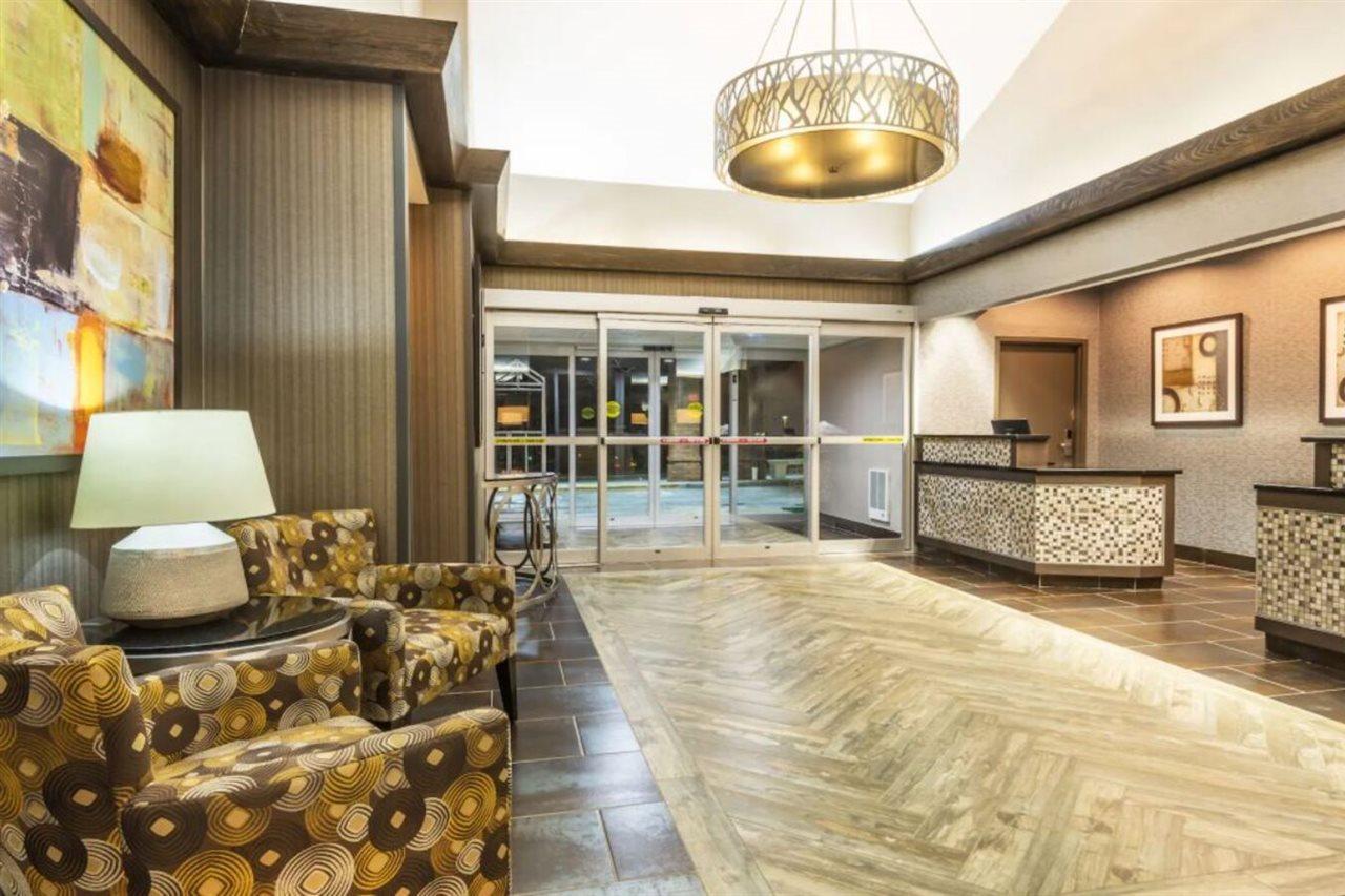 Super 8 By Wyndham Copley Akron Kültér fotó