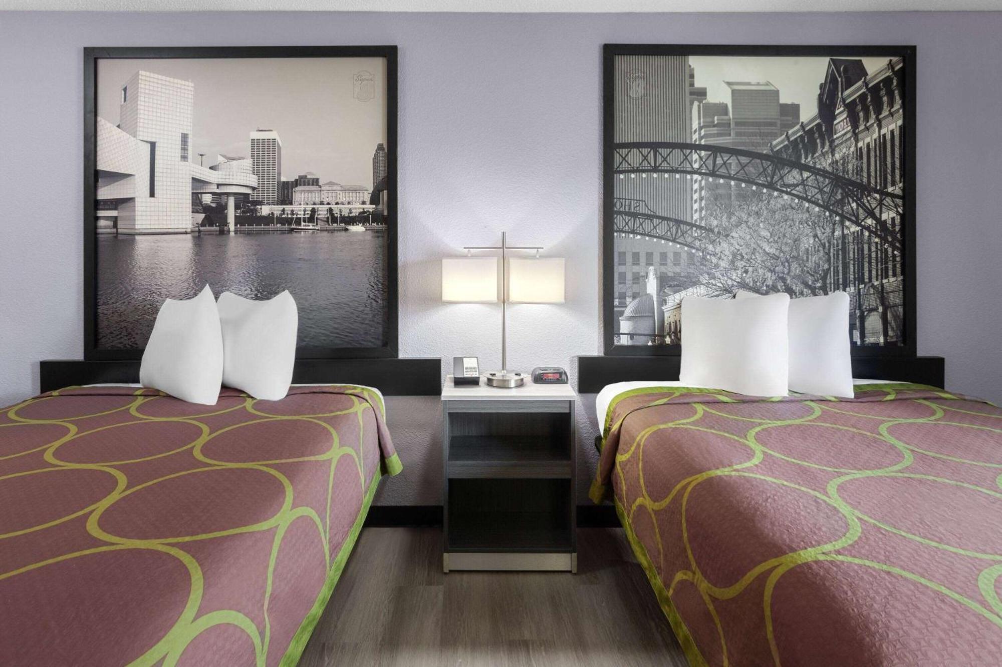 Super 8 By Wyndham Copley Akron Kültér fotó